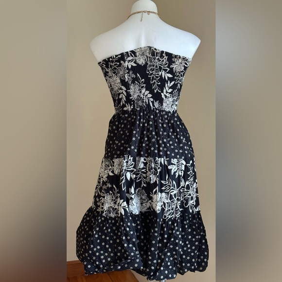 LAN Z Black White Floral Print Strapless Flounced Summer Dress Stretch Top SZ S - Picture 5 of 9